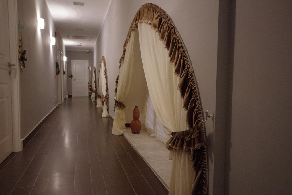 Hotel Ferdinando II Naples Luaran gambar